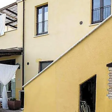Hillside Comfort With Sauna Hotel