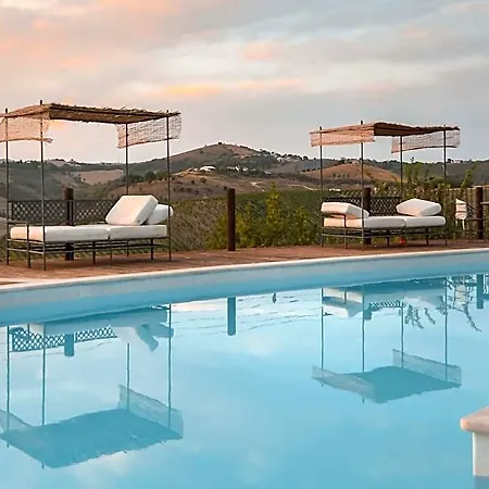 Hillside Comfort With Sauna Hotel 3*