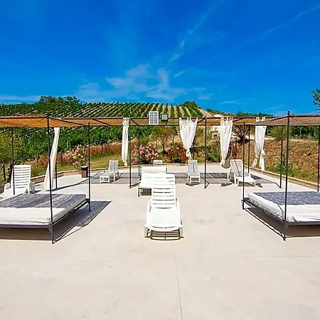 Hillside Comfort With Sauna Hotel Acquaviva Picena